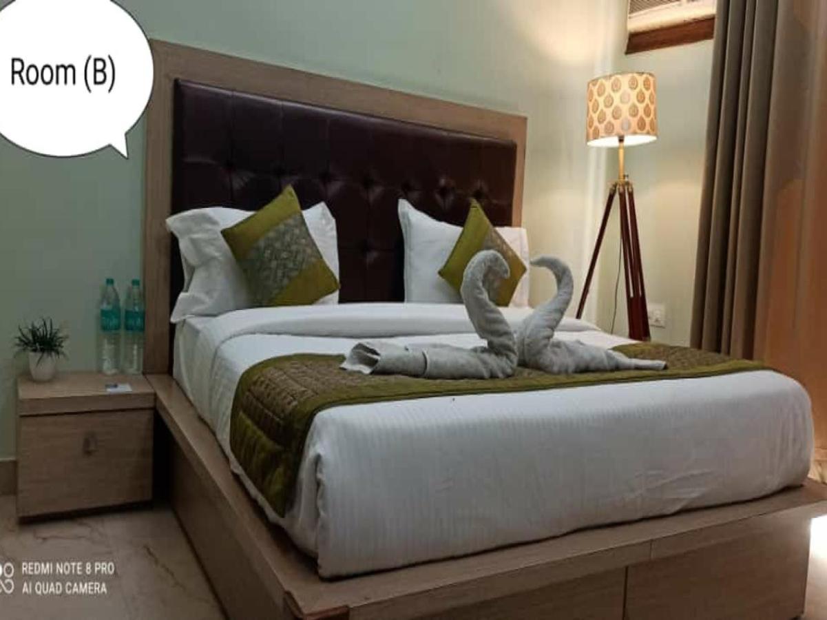 Oyo 74401 Aster Garden Suites Gurgaon Exterior photo