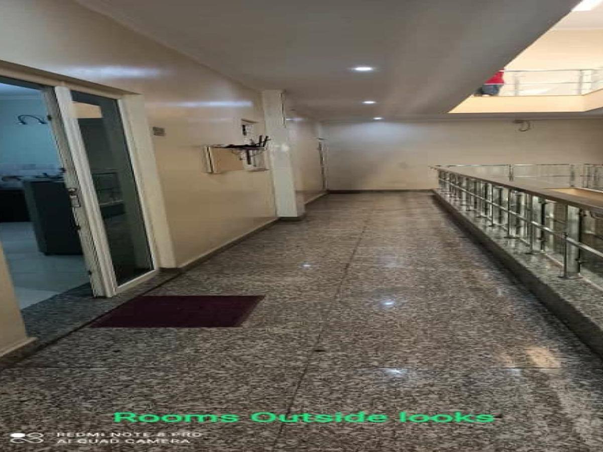 Oyo 74401 Aster Garden Suites Gurgaon Exterior photo