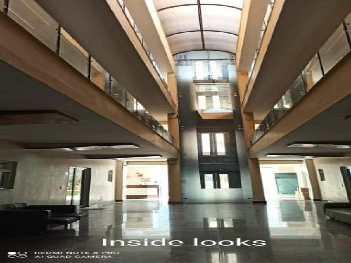 Oyo 74401 Aster Garden Suites Gurgaon Exterior photo