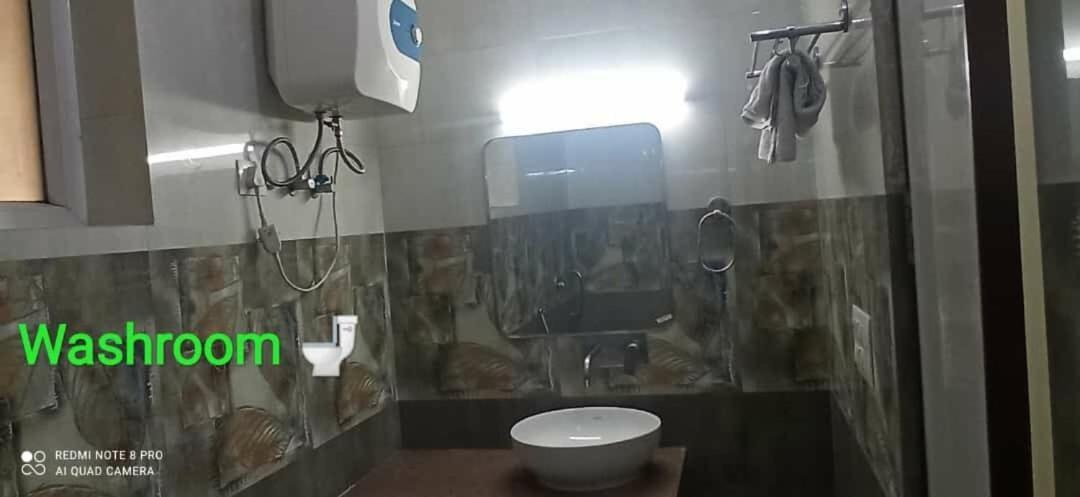 Oyo 74401 Aster Garden Suites Gurgaon Exterior photo